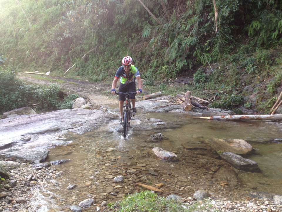 Northeast Vietnam Bike Loop 8 Days